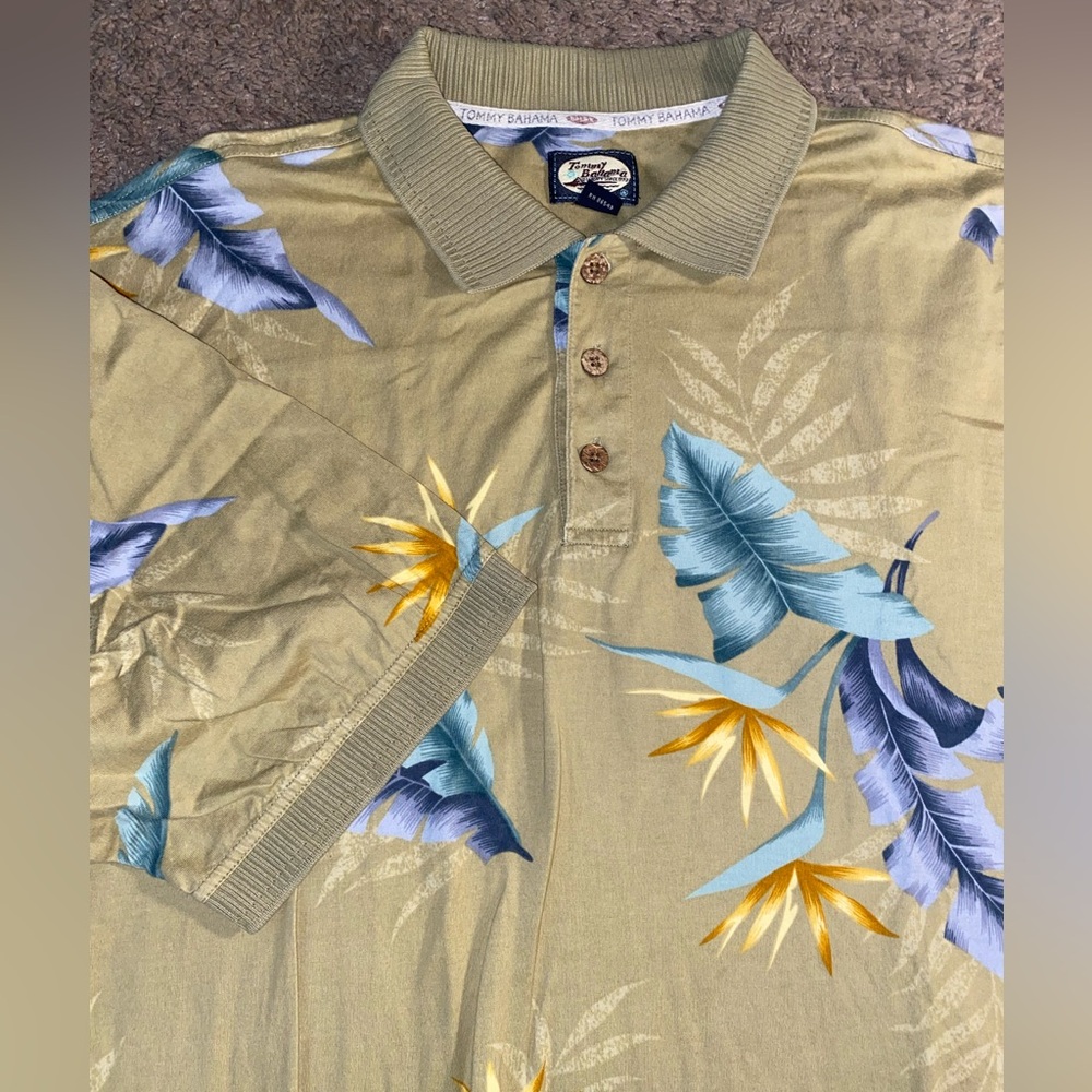 Tommy Bahama Original Island Size Large Polo Floral Cotton Beach Tree Dad Shirt